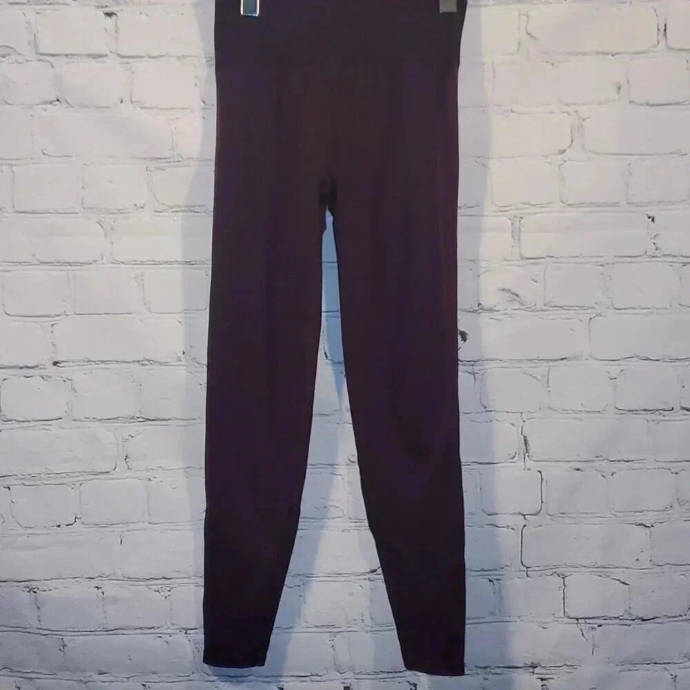 VS Pink active High-Rise Flow On Point Legging